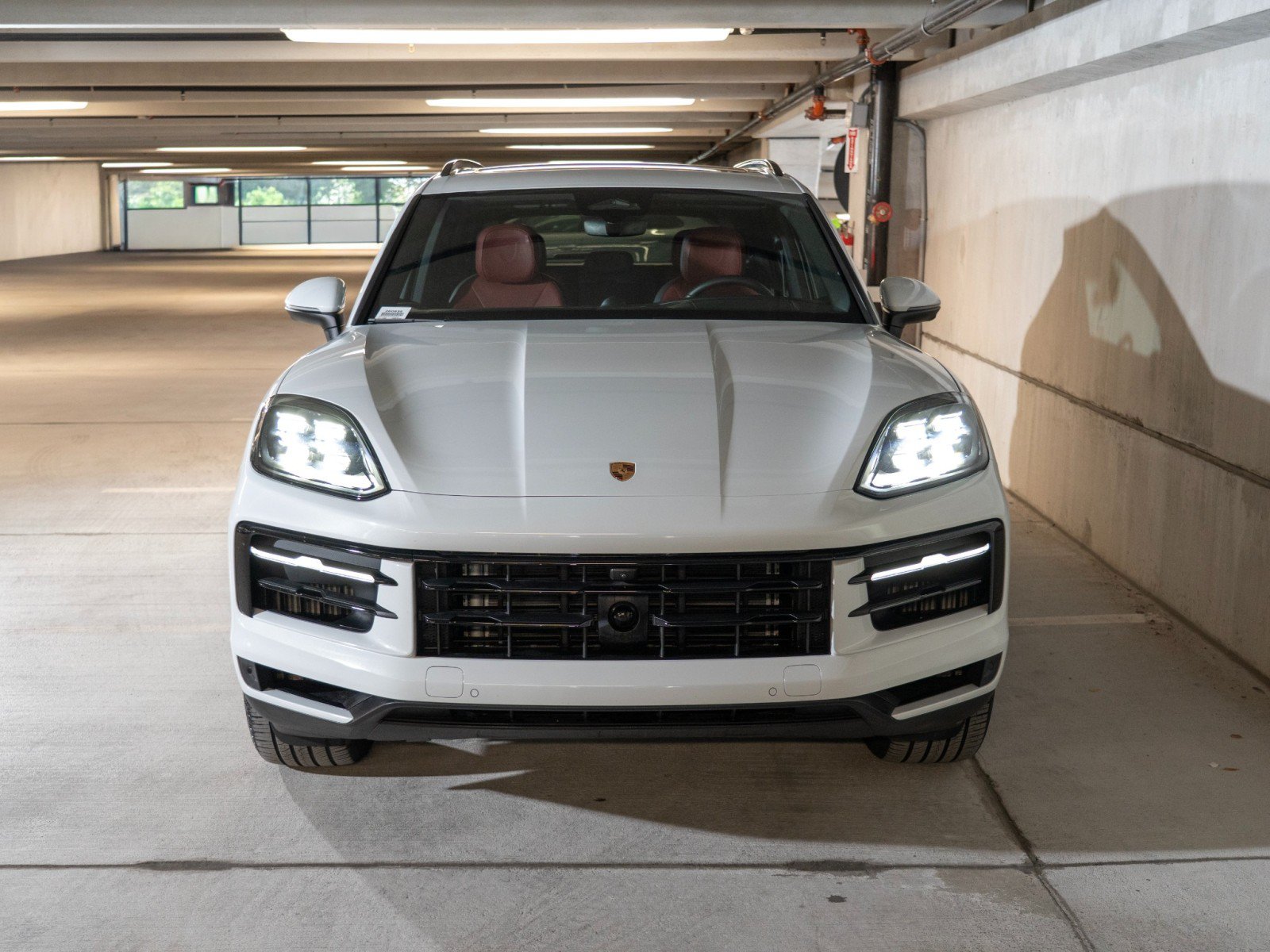 Certified 2026 Porsche Cayenne AWD/4WD image 6