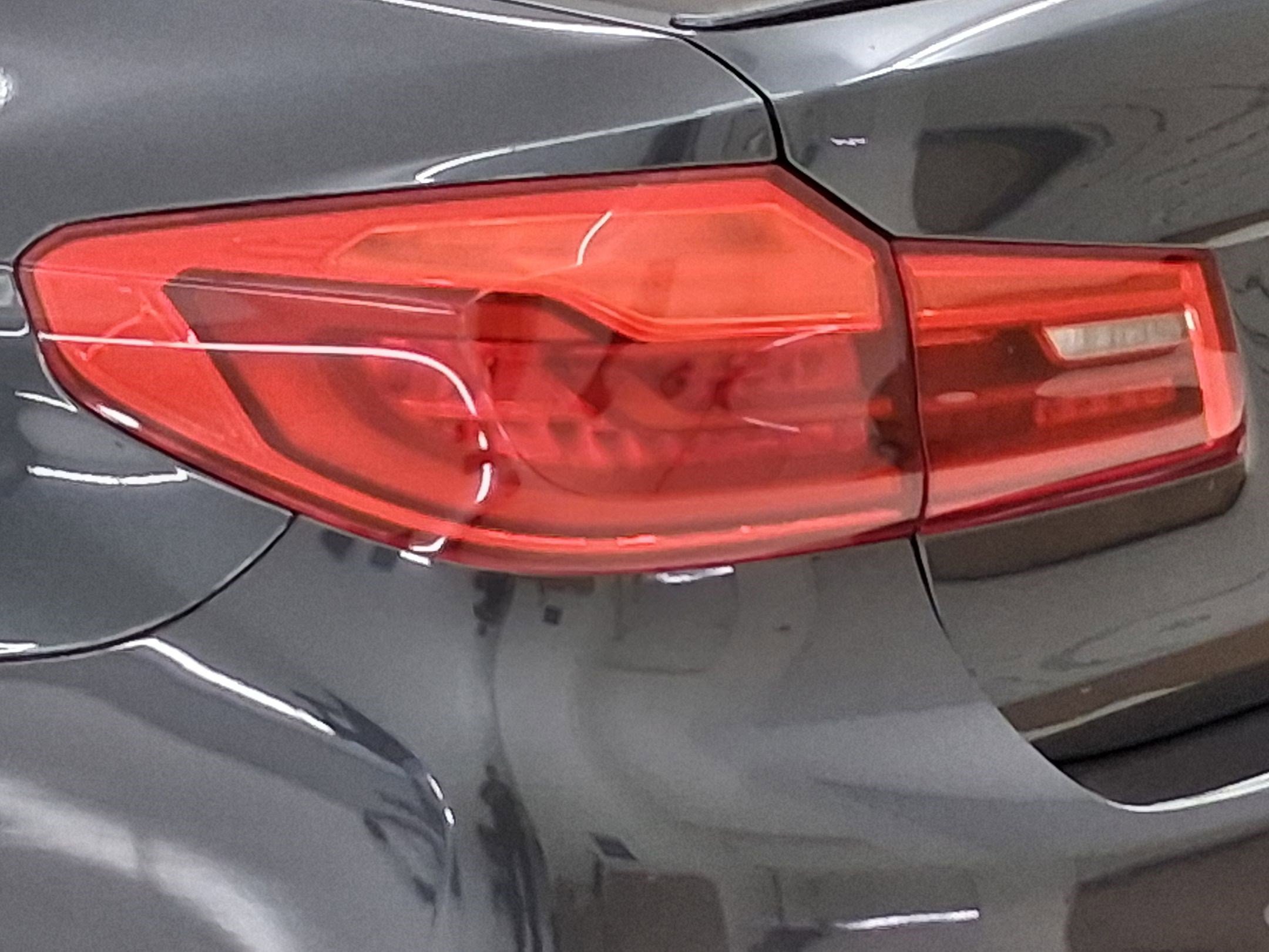 Used 2019 BMW M5 w/ Executive Package image 11