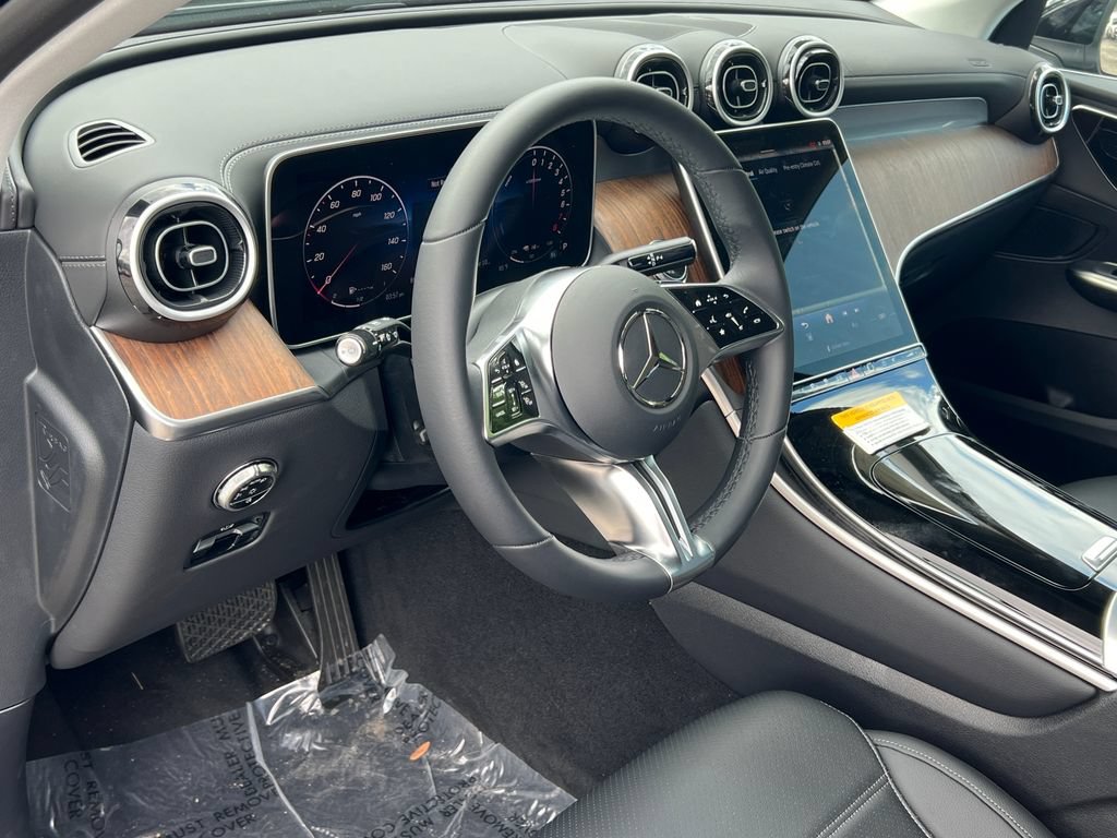 New 2025 Mercedes-Benz GLC 350e 4MATIC image 17