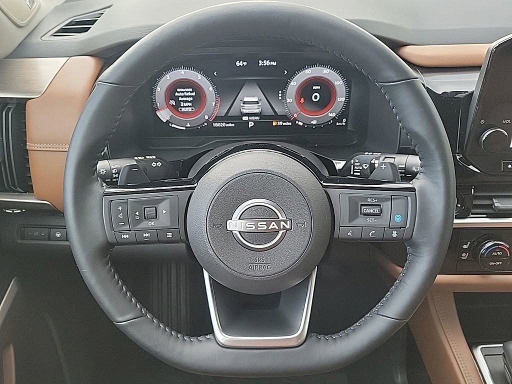 Used 2023 Nissan Pathfinder Platinum w/ Cargo Package image 41