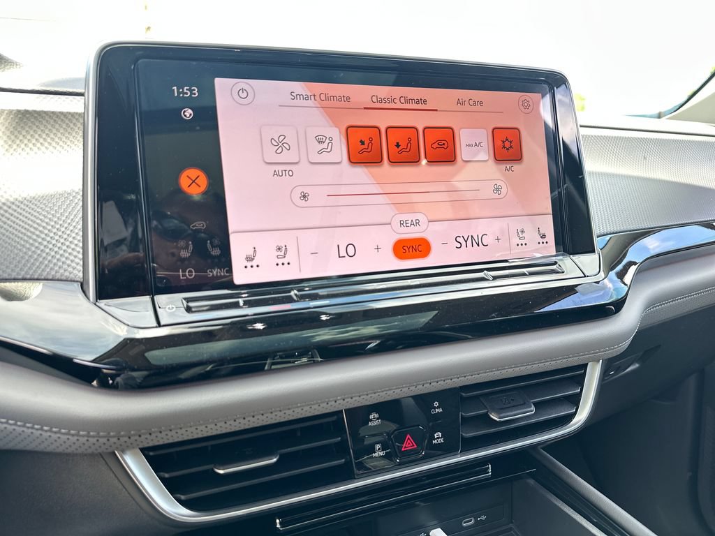 New 2026 Volkswagen Atlas Peak Edition AWD/4WD image 16