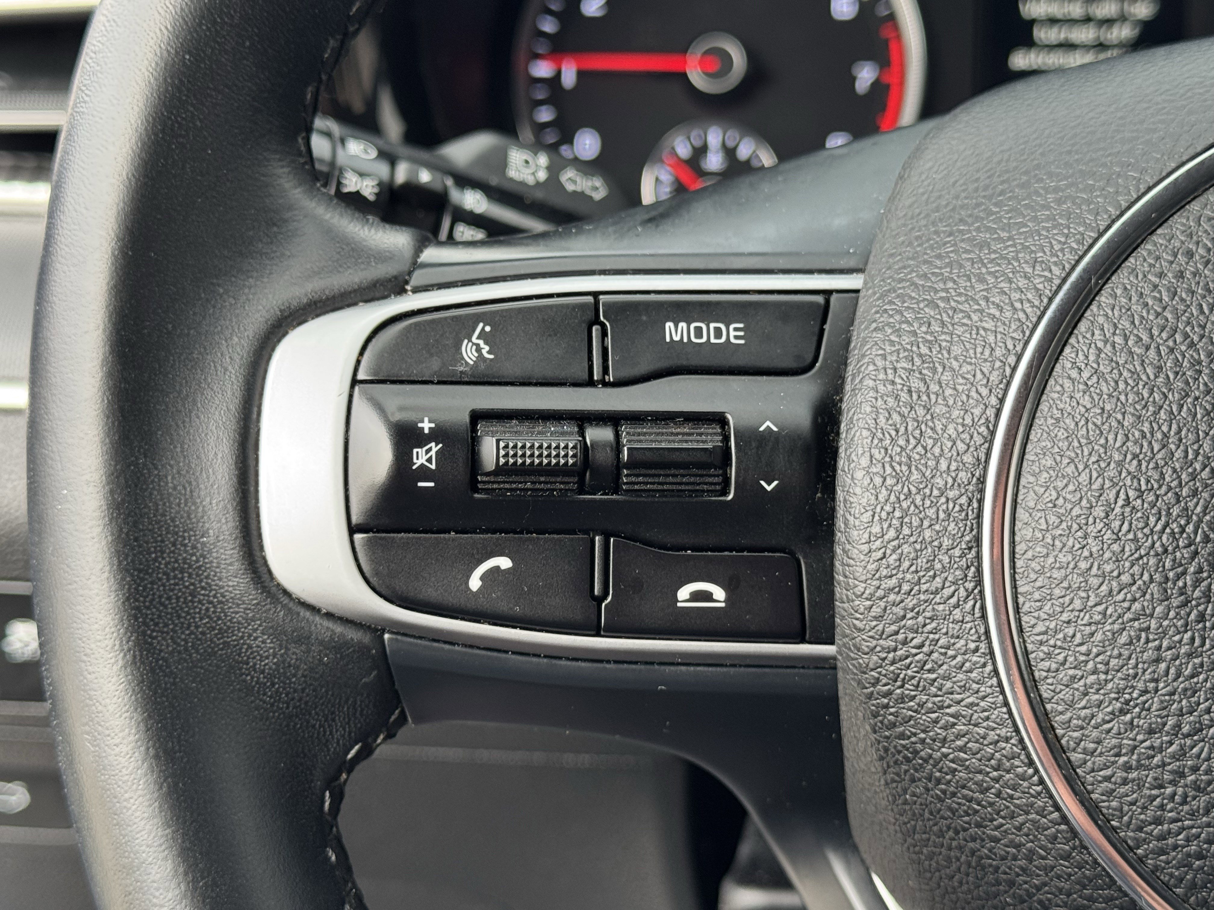 Used 2024 Kia K5 GT-Line image 29