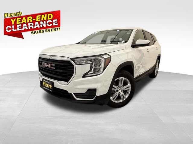Used 2024 GMC Terrain SLE image 1