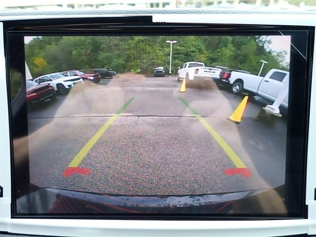 New 2026 Chrysler Pacifica Select image 20