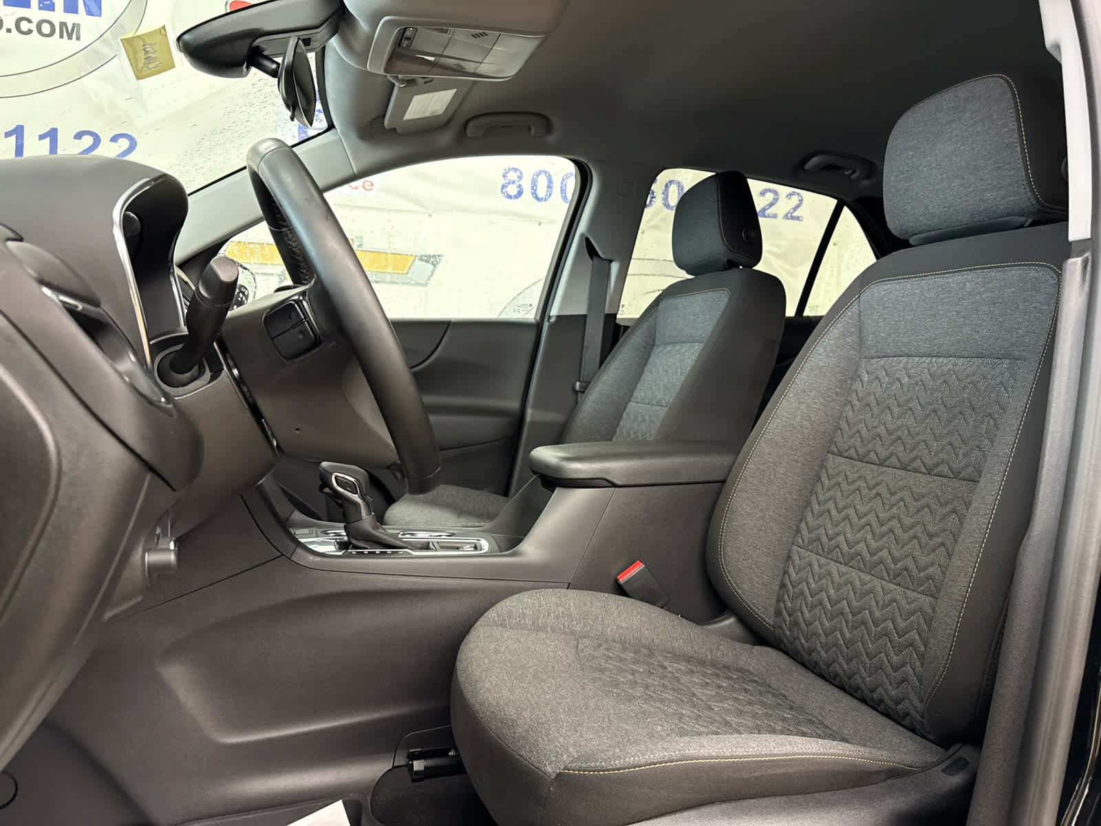 Certified 2024 Chevrolet Equinox LT w/ LPO, Floor Liner Package FWD image 11