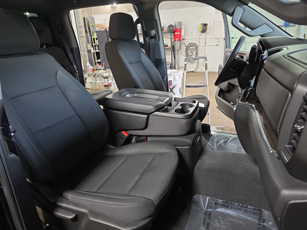 Used 2025 GMC Sierra 1500 Elevation AWD/4WD image 12