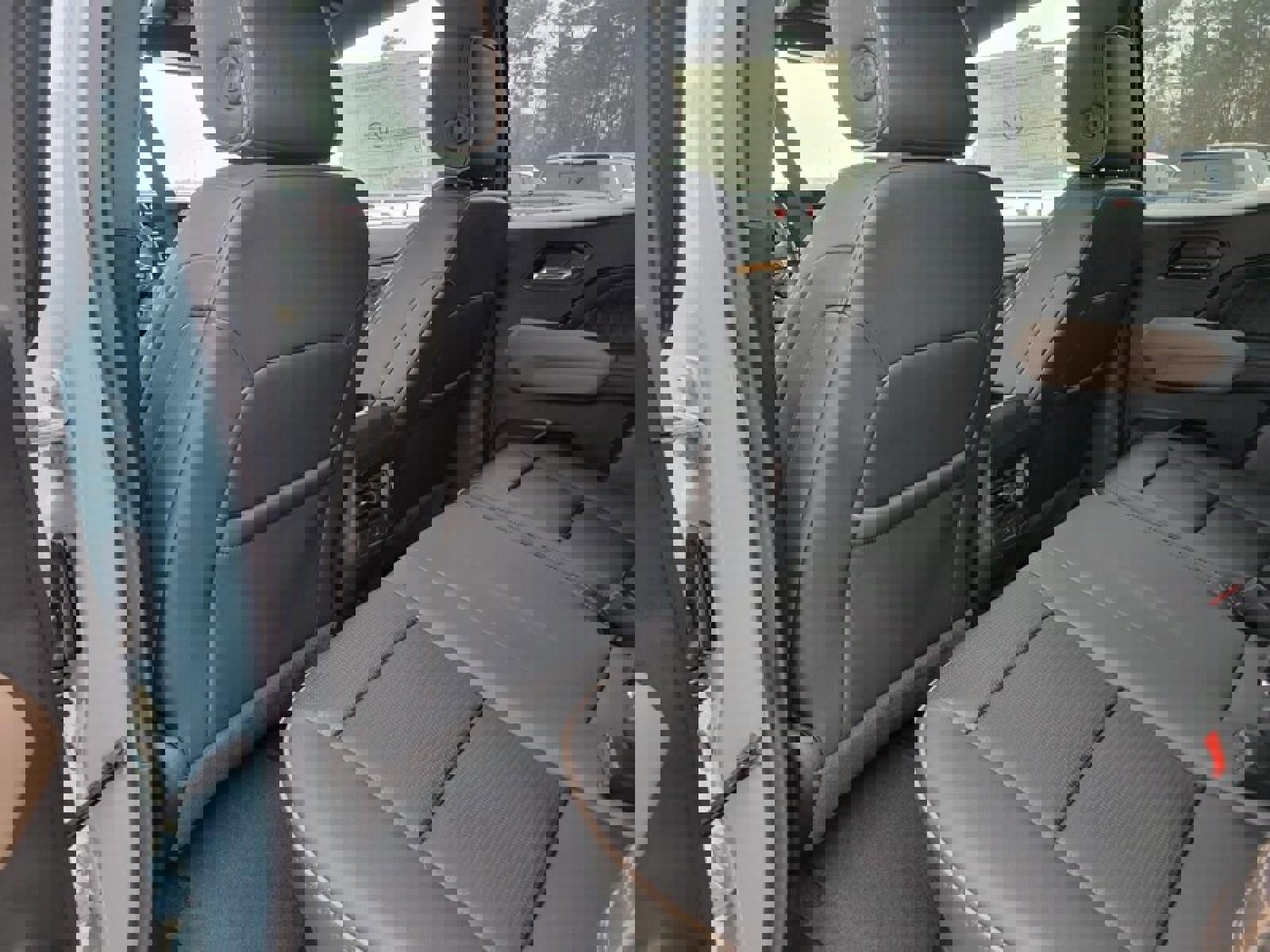 New 2026 GMC Canyon Denali image 24