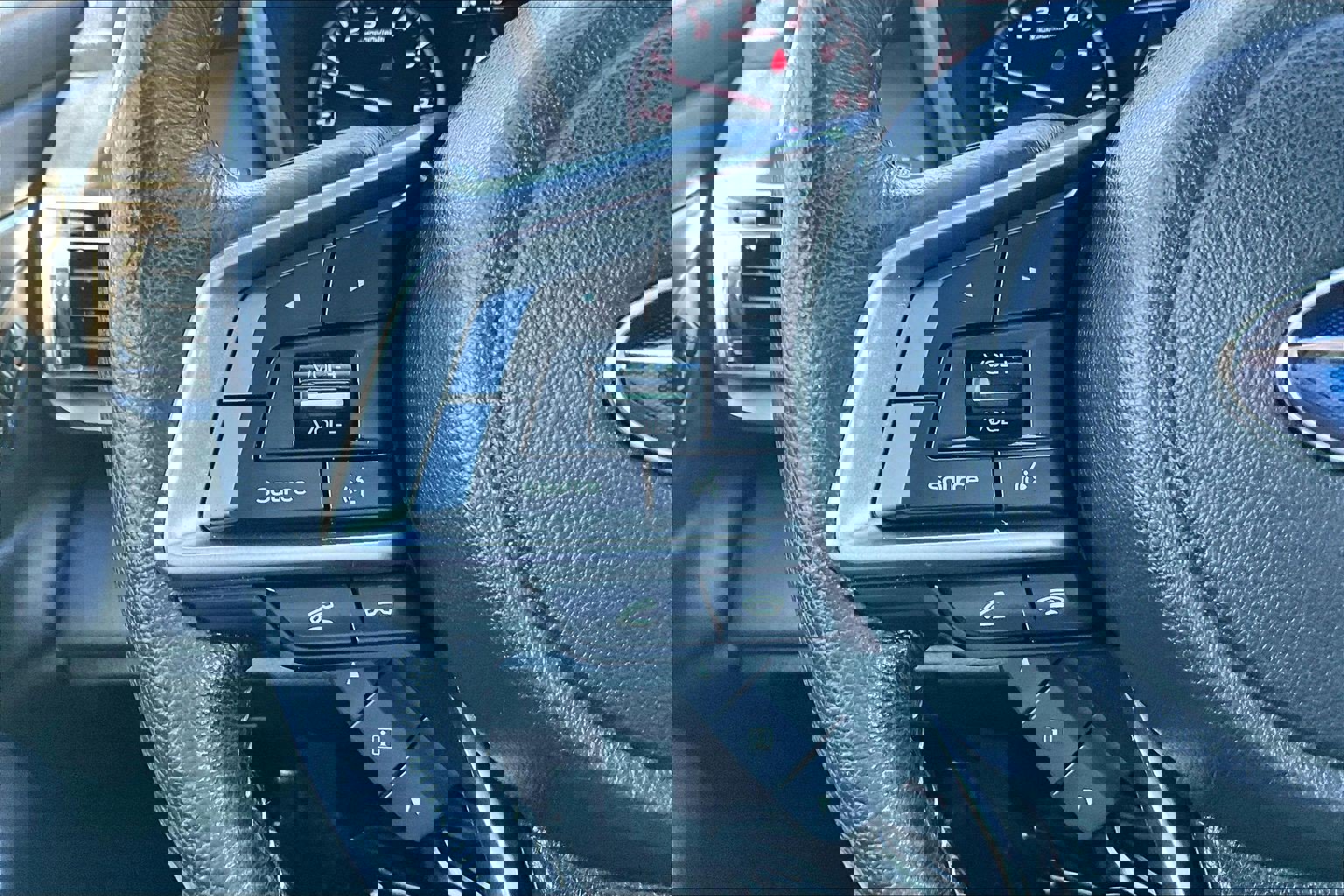 Used 2022 Subaru Legacy Limited w/ Popular Package #3 image 16