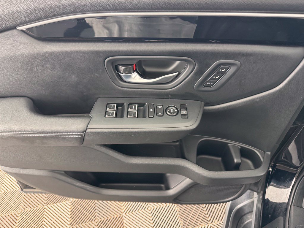 Certified 2024 Honda Pilot Touring image 19
