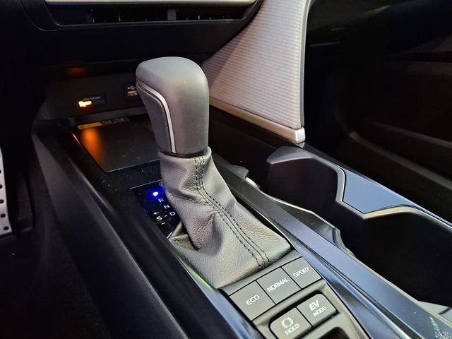 New 2026 Toyota Camry SE w/ Convenience Package image 9