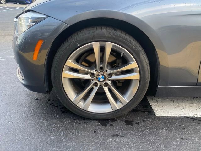 Used 2018 BMW 330i Sedan image 12
