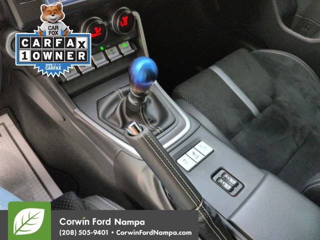 Used 2024 Toyota GR86 Premium RWD image 17