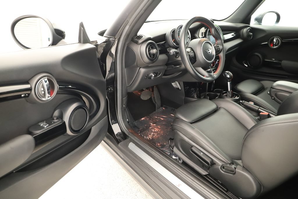 Used 2019 MINI Cooper S FWD image 14