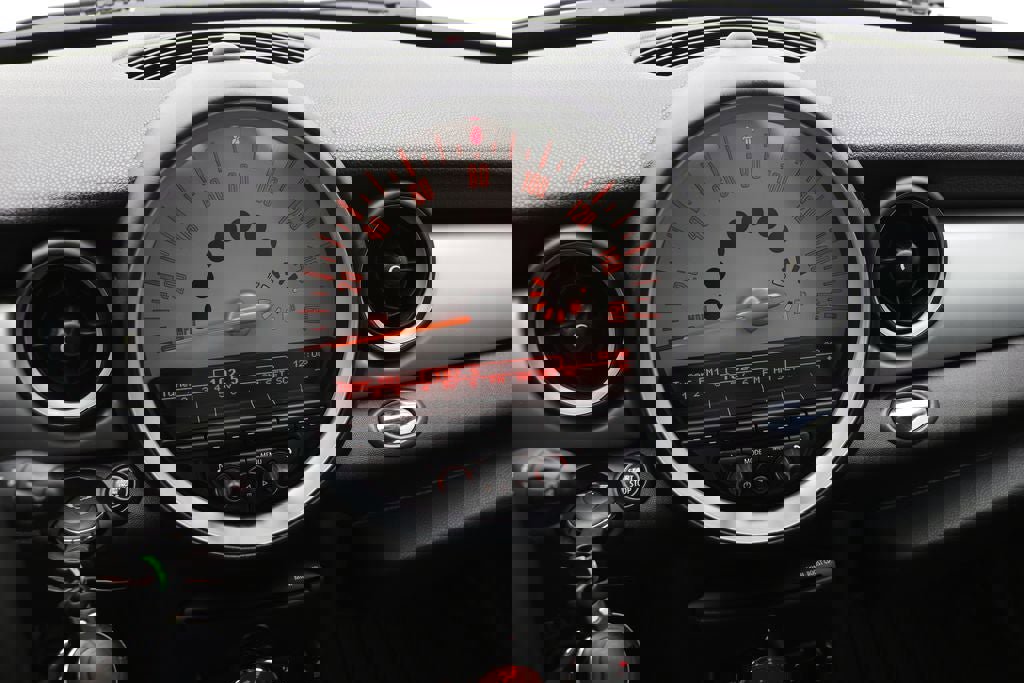 Used 2014 MINI Cooper Coupe FWD image 19