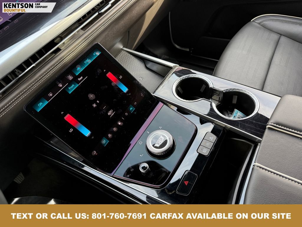 Used 2025 Cadillac Escalade ESV Sport w/ LPO, ONYX Package image 29