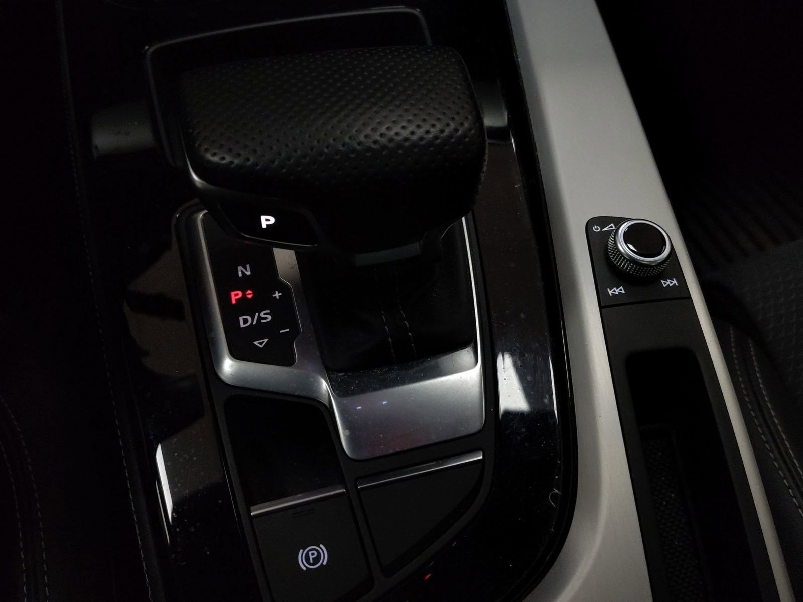 Used 2023 Audi A5 2.0T Premium Plus w/ Premium Plus image 15