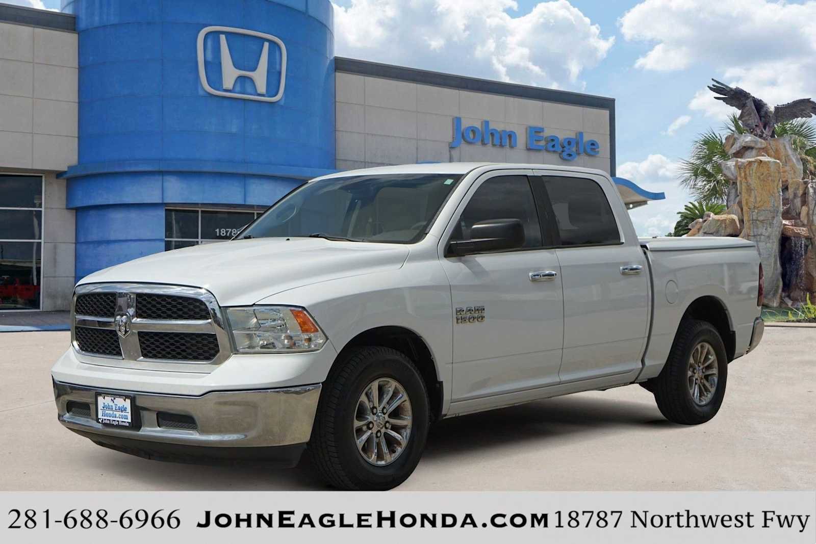 Used 2014 RAM 1500 Classic SLT image 1