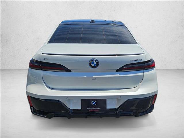 Certified 2024 BMW i7 eDrive50 w/ M Sport Package RWD image 7