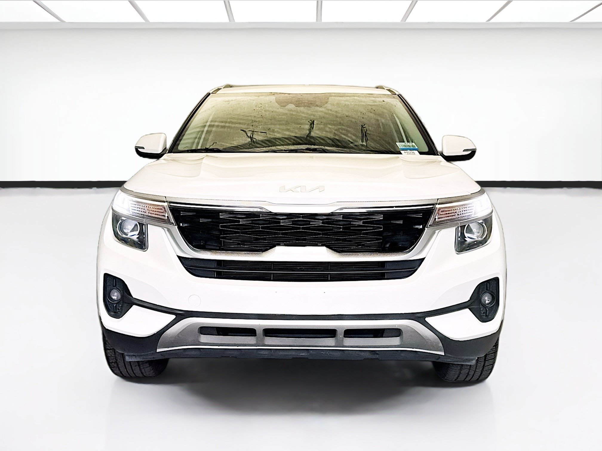 Used 2022 Kia Seltos S FWD image 2