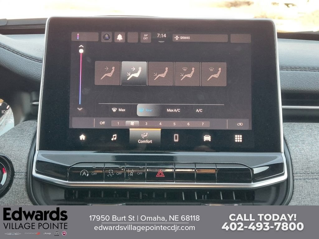 New 2023 Jeep Compass Latitude w/ Mopar Graphics Package AWD/4WD image 19