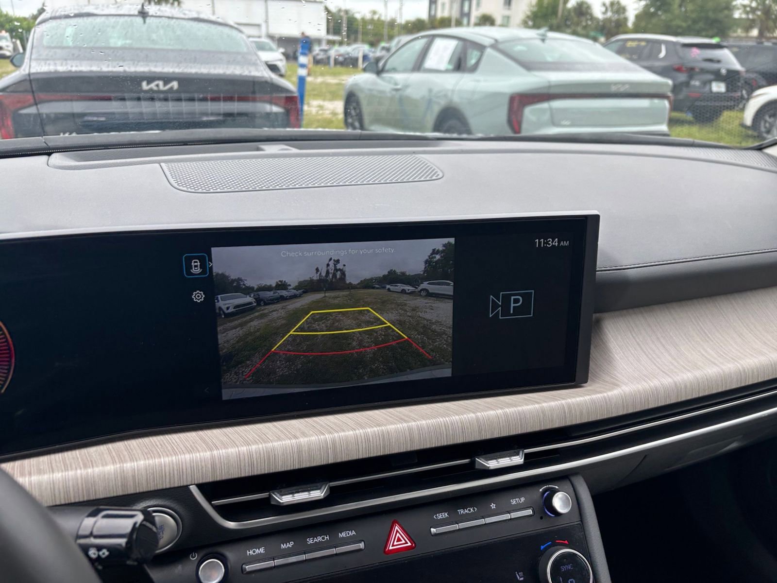 Used 2025 Hyundai Sonata SEL FWD image 25