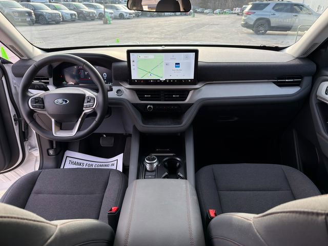 Used 2025 Ford Explorer Active image 16