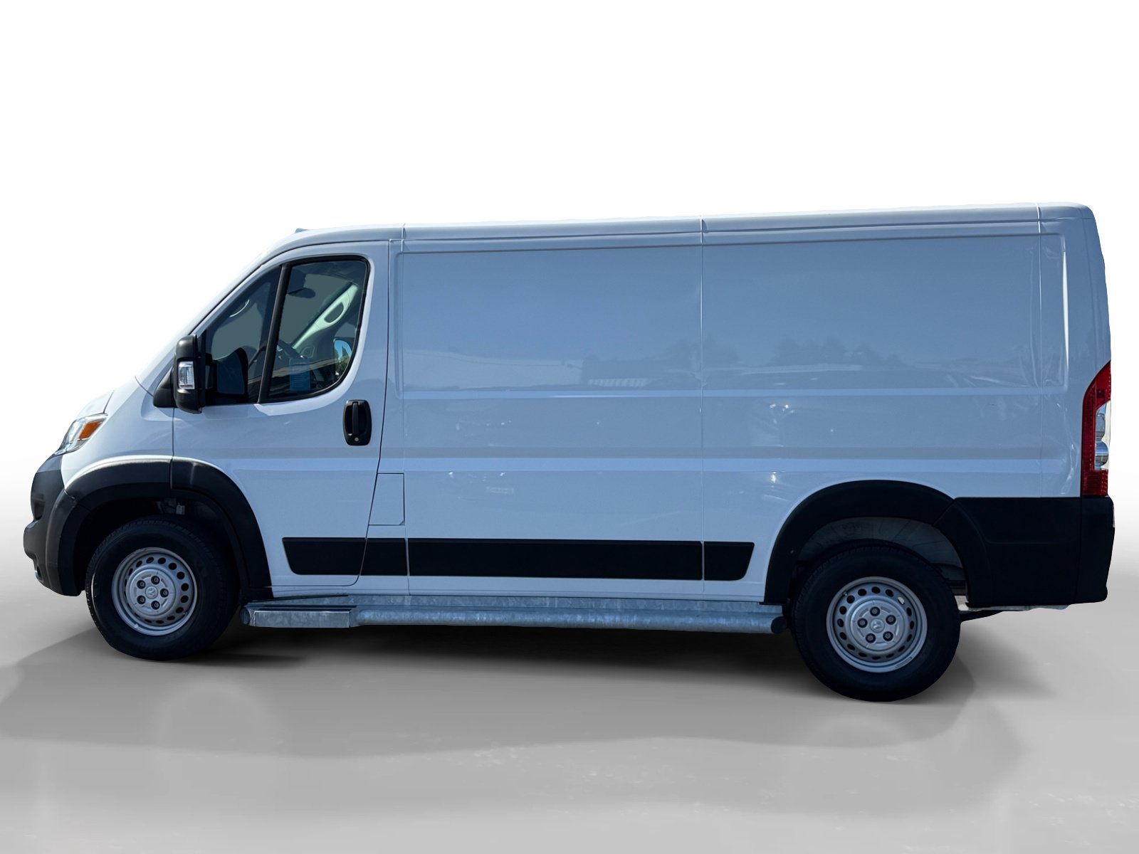 Used 2025 RAM ProMaster 2500 w/ U-Haul Equipment Group FWD image 2