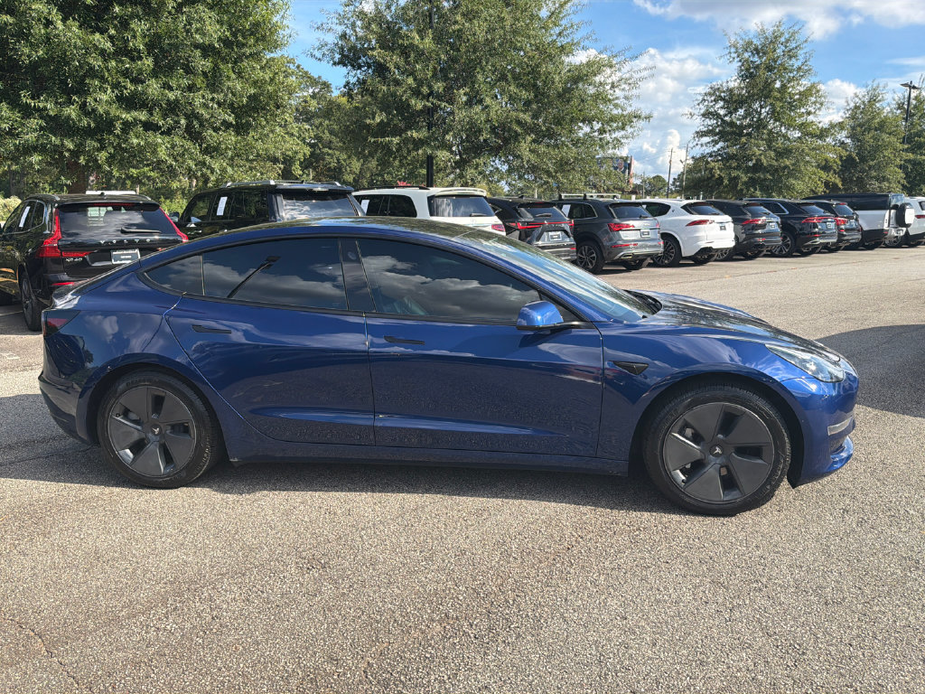 Used 2021 Tesla Model 3 Standard Range Plus RWD image 8