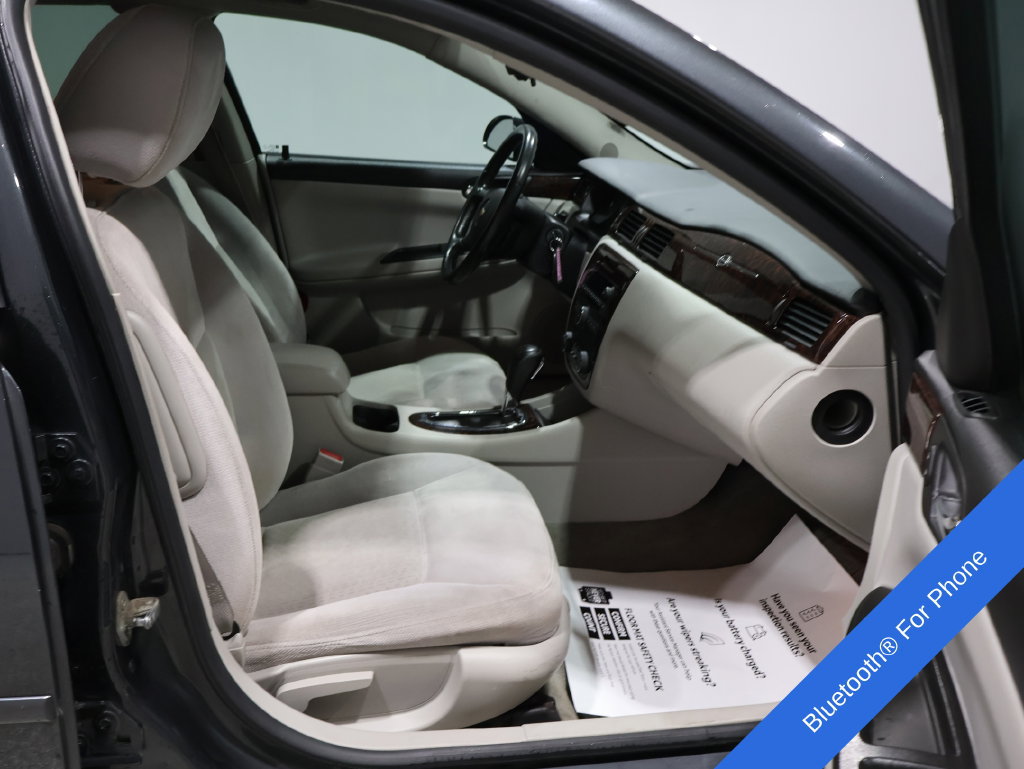 Used 2012 Chevrolet Impala LT FWD image 4