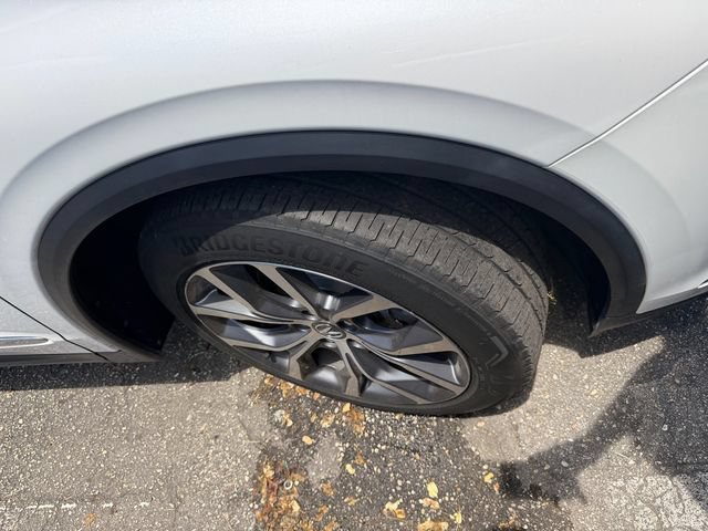 Used 2024 Acura MDX w/ Technology Package FWD image 5