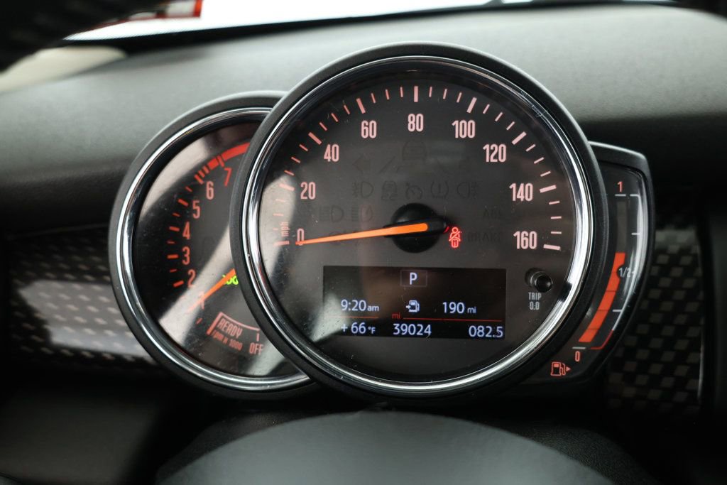 Used 2018 MINI Cooper S image 12
