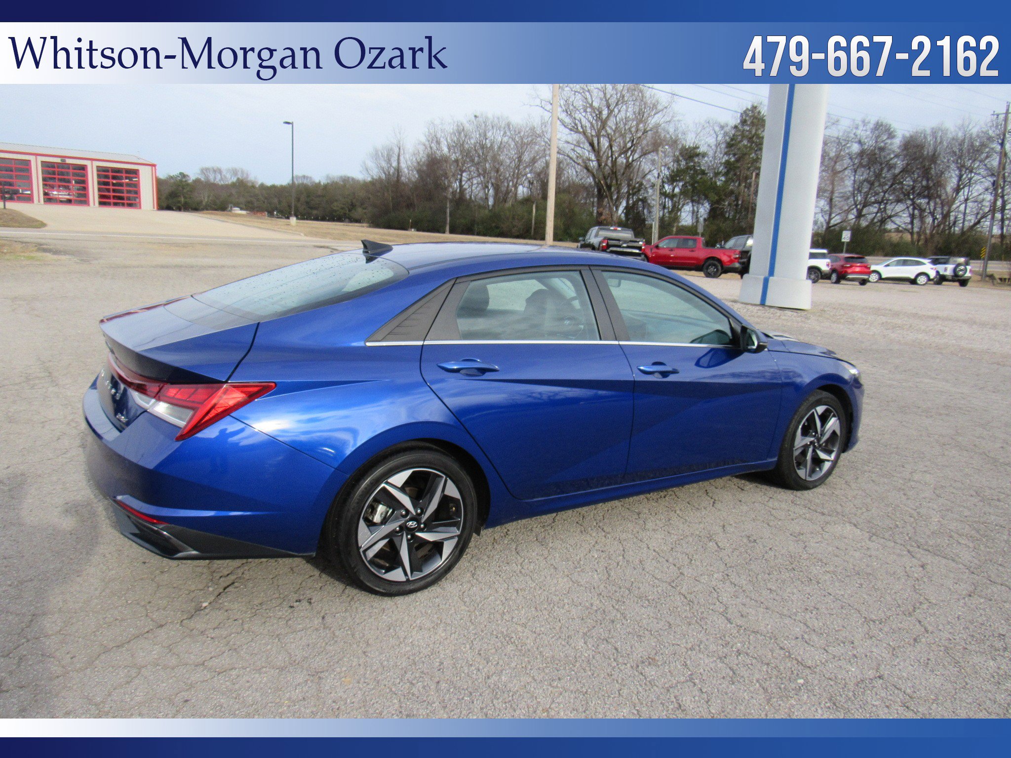 Used 2023 Hyundai Elantra Limited w/ Preferred Accessory Package image 13