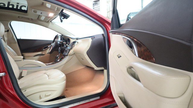 Used 2013 Buick LaCrosse Leather FWD image 10