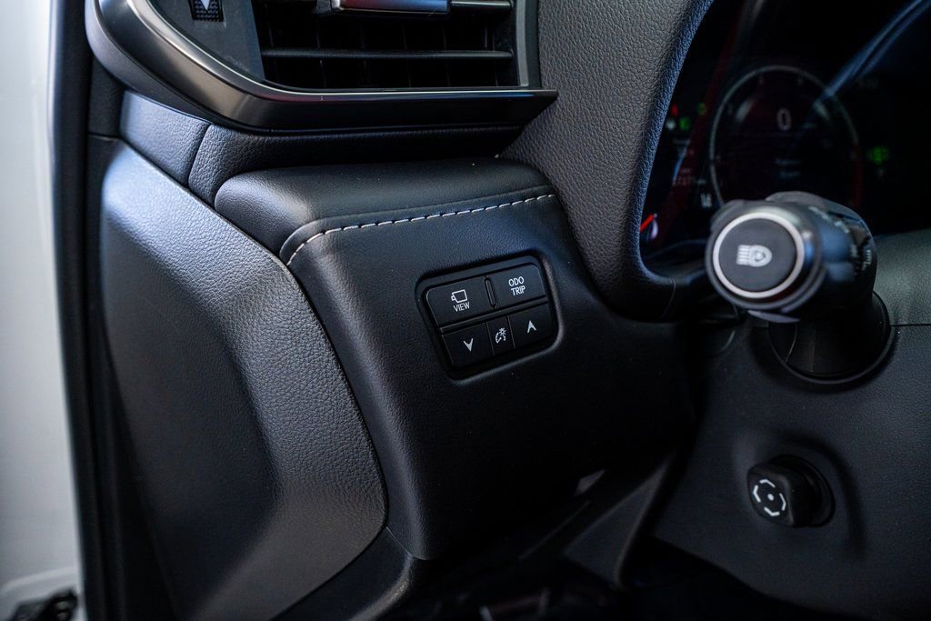 Used 2024 Lexus LX 600 F Sport image 37