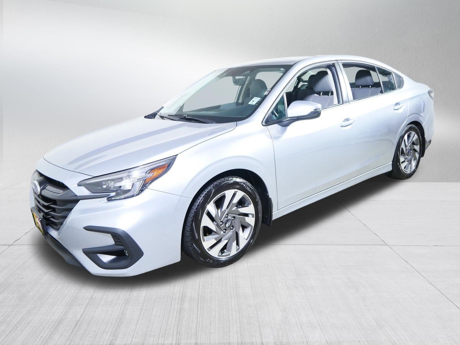 Used 2024 Subaru Legacy Limited AWD/4WD image 3