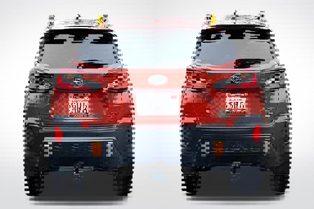 Used 2025 Subaru Crosstrek 2.5i Wilderness image 3