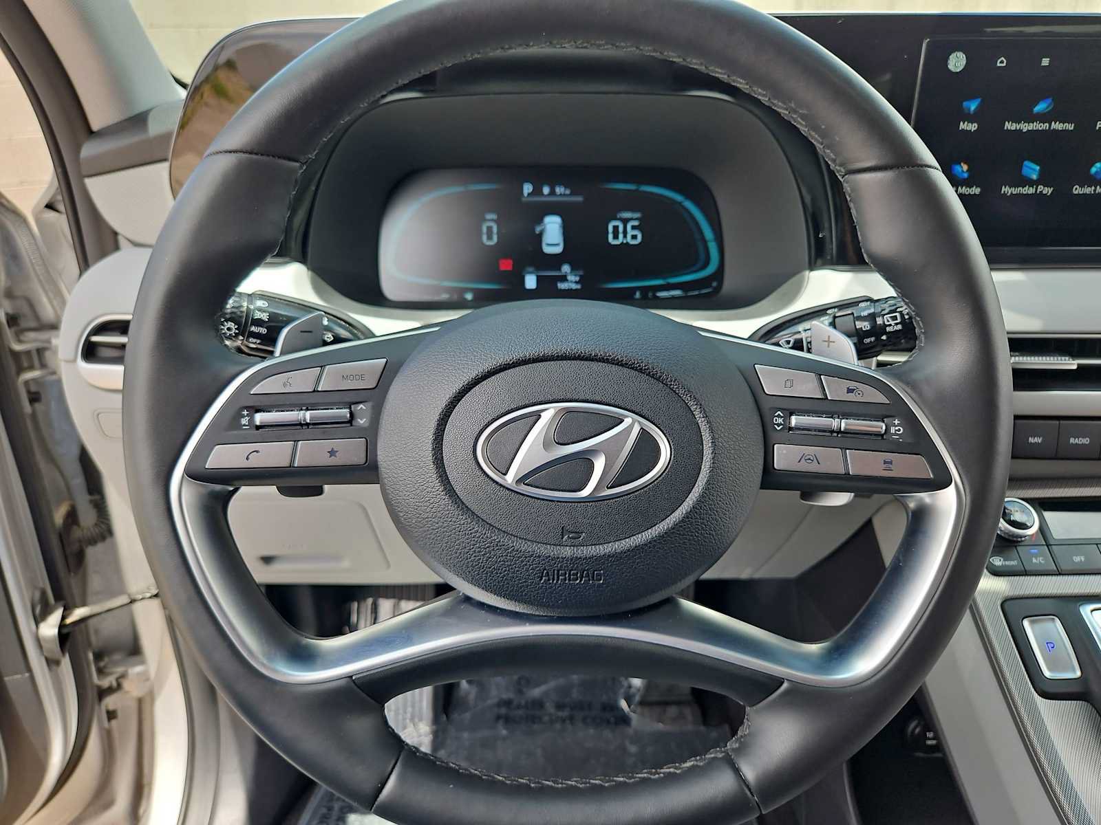 Certified 2025 Hyundai Palisade SEL FWD image 22