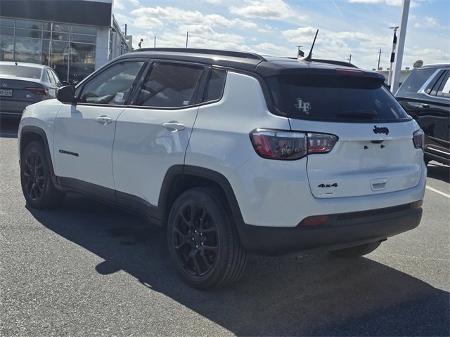 Used 2023 Jeep Compass Altitude image 8