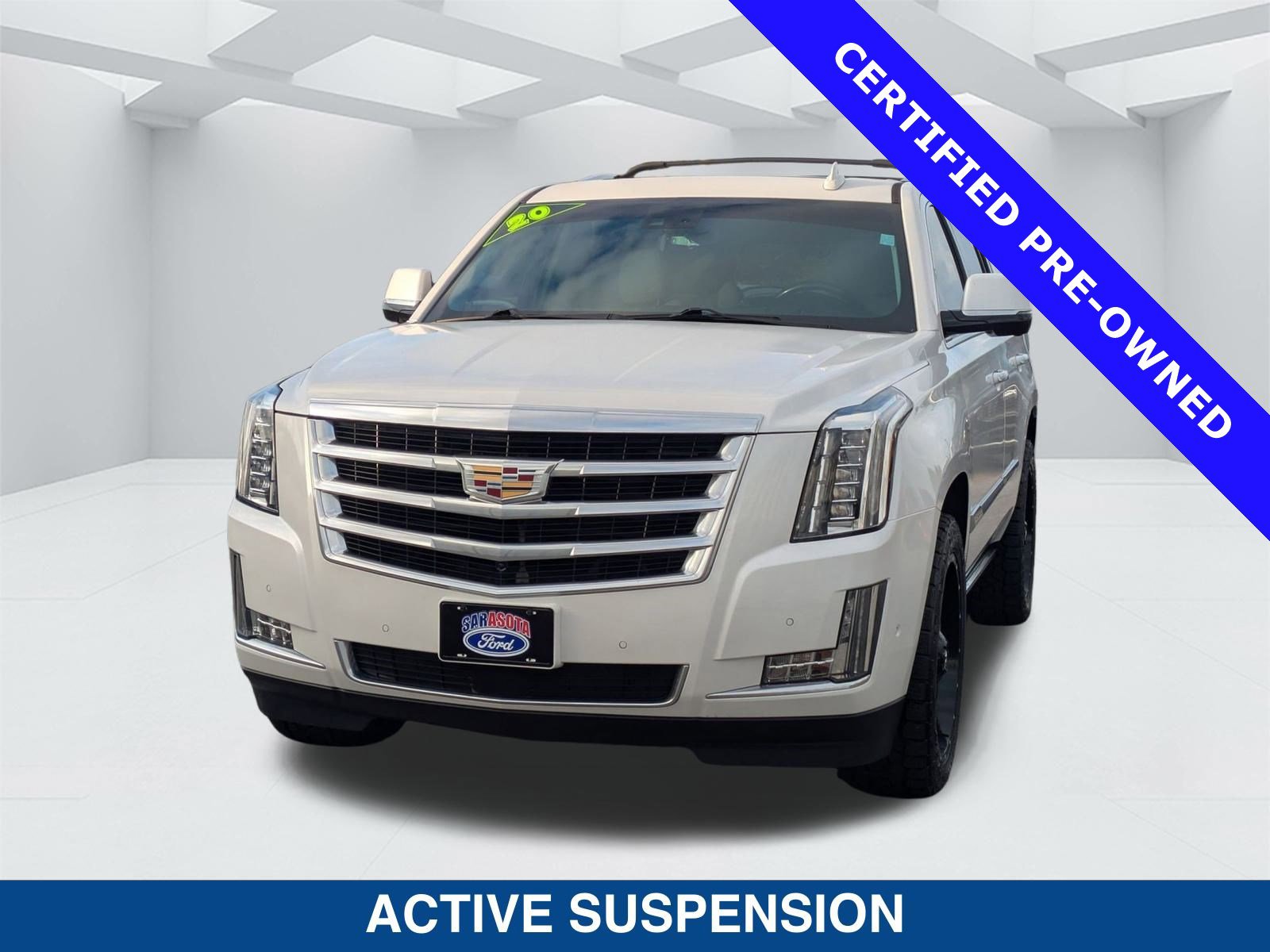 Used 2020 Cadillac Escalade Premium Luxury image 7