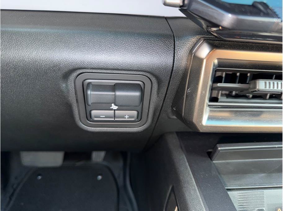 Used 2024 GMC Hummer EV 3X w/ Omega Edition AWD/4WD image 28