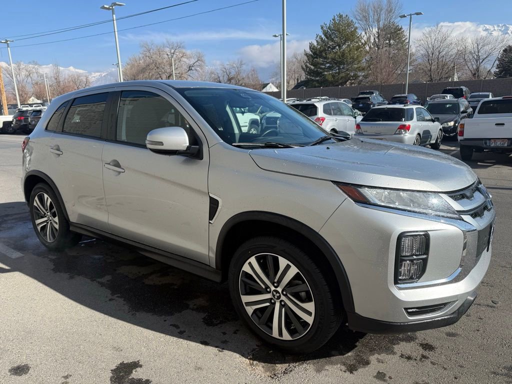 Used 2024 Mitsubishi Outlander Sport SE image 5