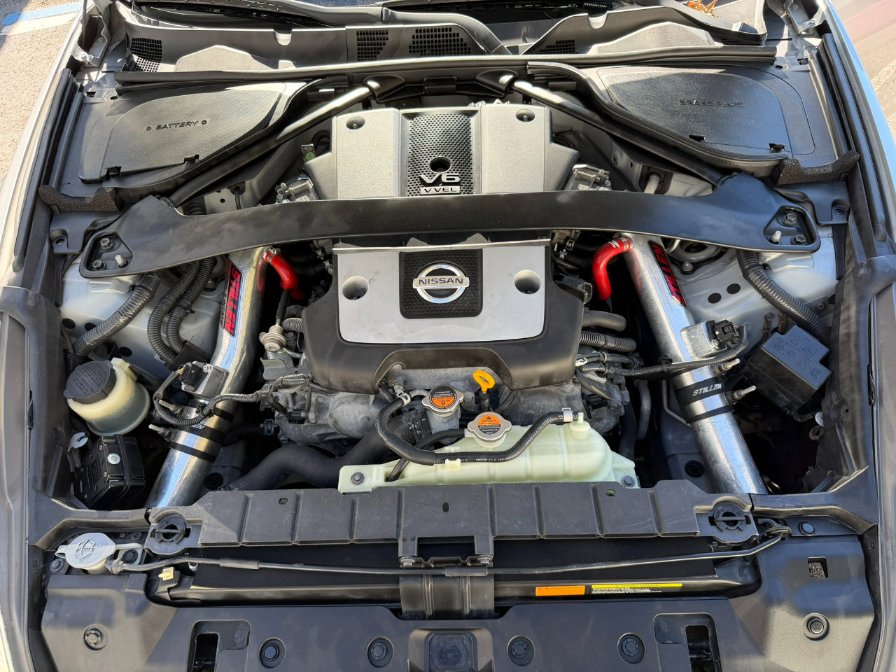 Used 2015 Nissan 370Z 2dr Cpe Manual Sport image 22