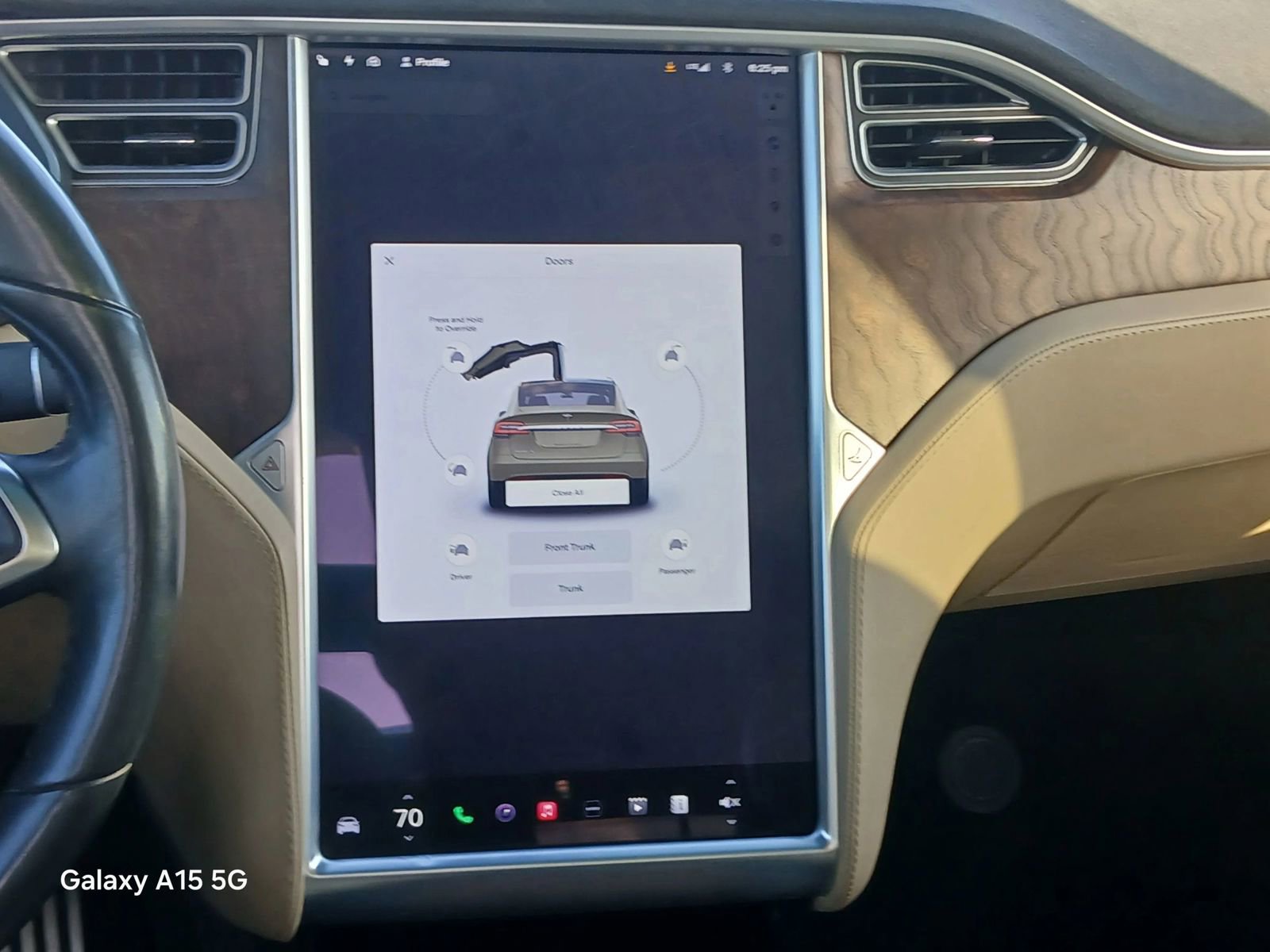 Used 2016 Tesla Model X 90D image 24