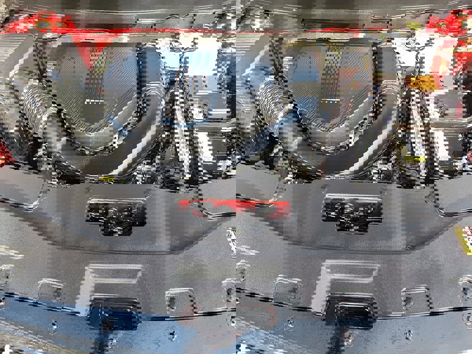 Used 2024 Chevrolet Traverse RS image 31