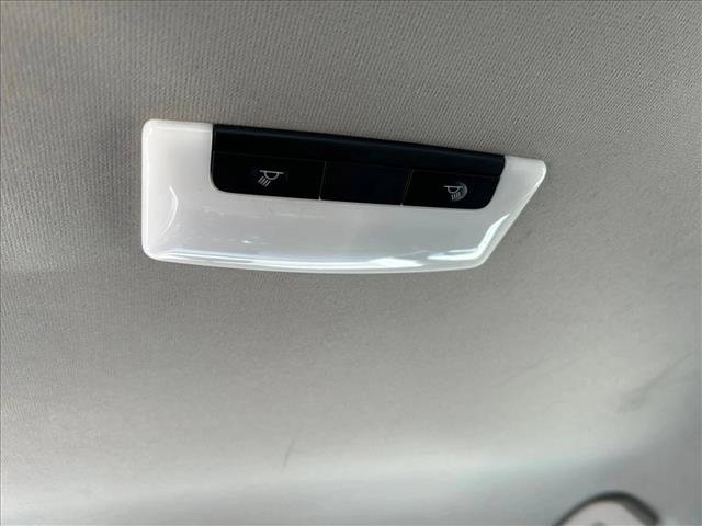 Used 2024 Nissan Sentra SV FWD image 20