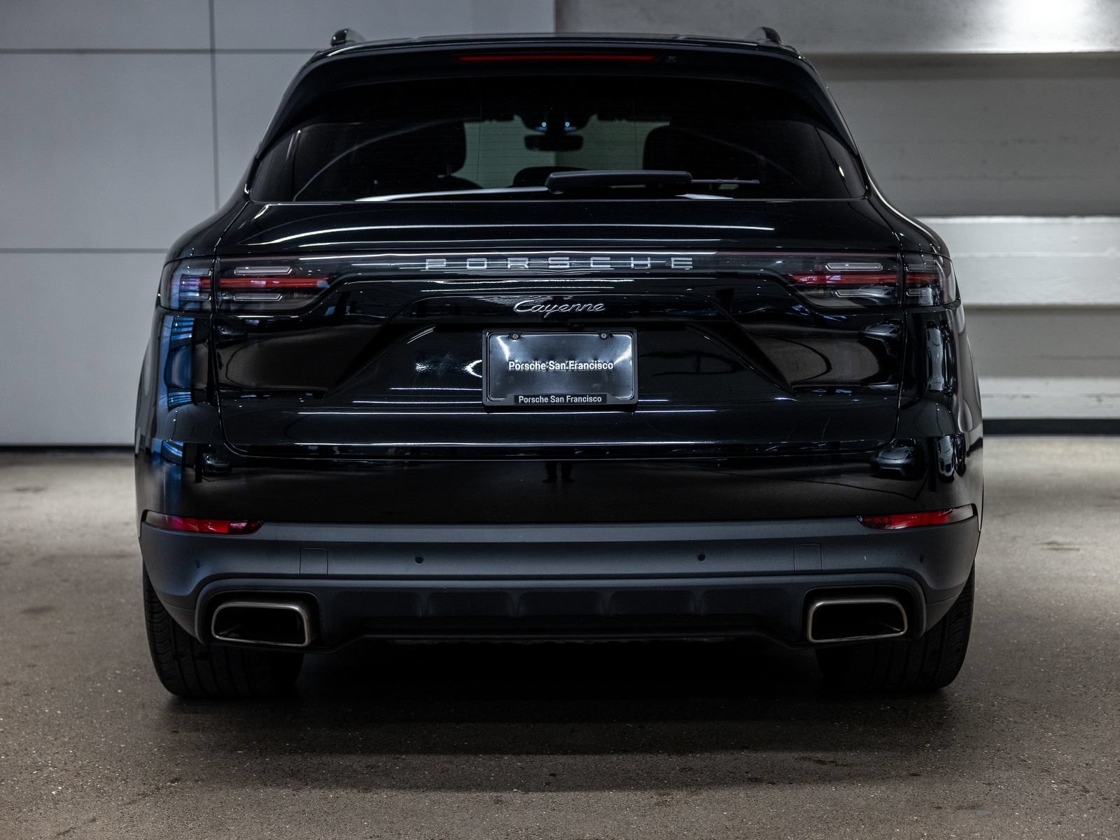 Certified 2023 Porsche Cayenne AWD/4WD image 7