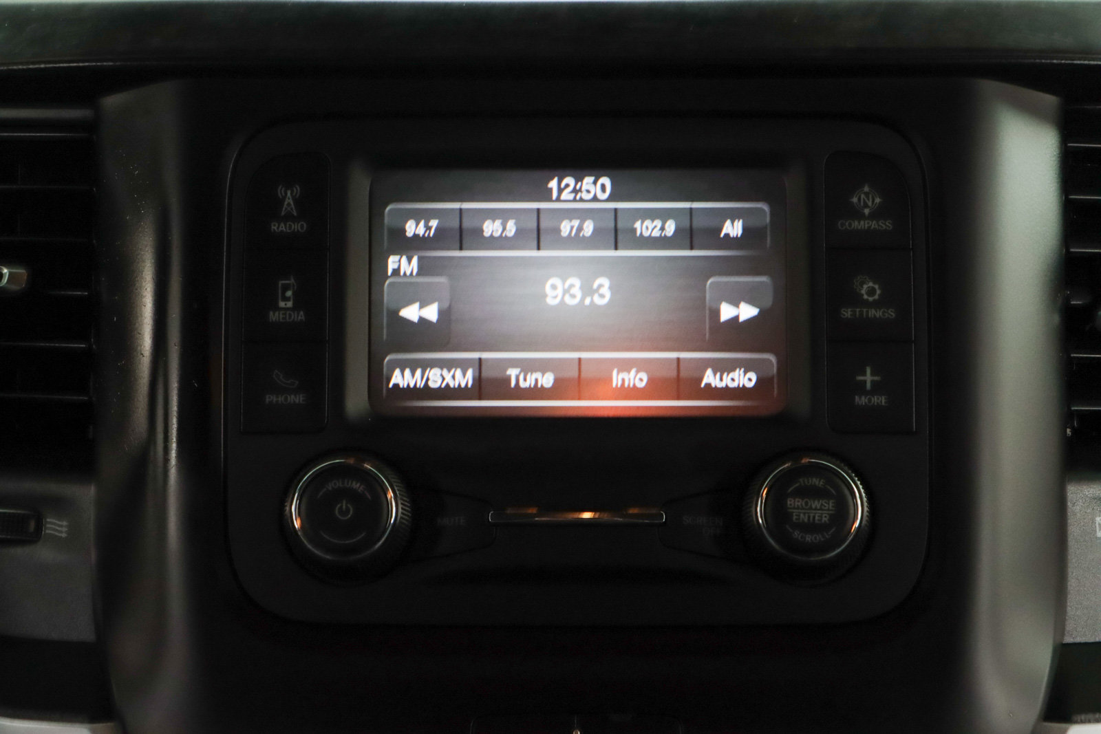 Used 2023 RAM 3500 SLT w/ Quick Order Package 2YG SLT image 19