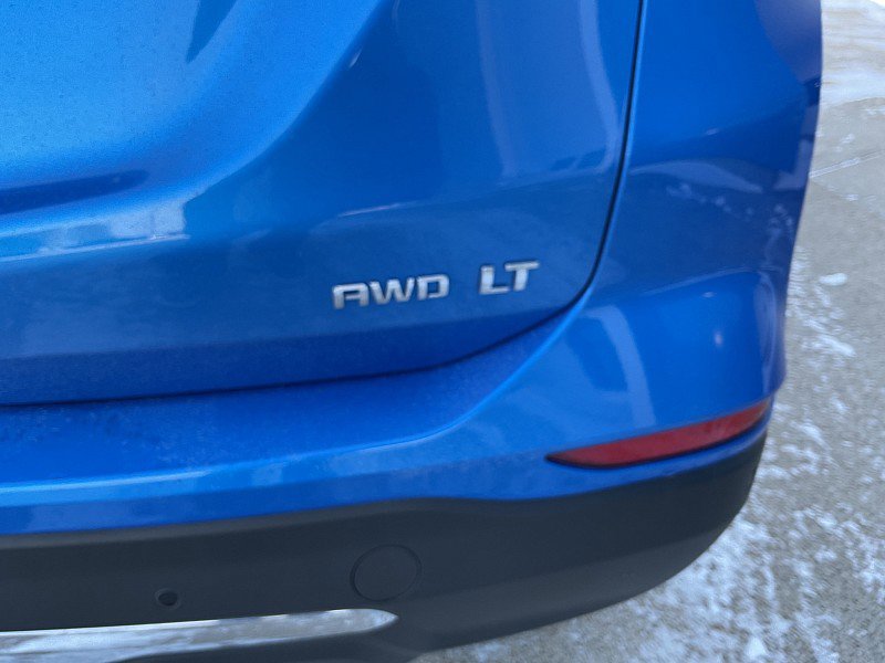 Used 2024 Chevrolet Equinox LT image 11