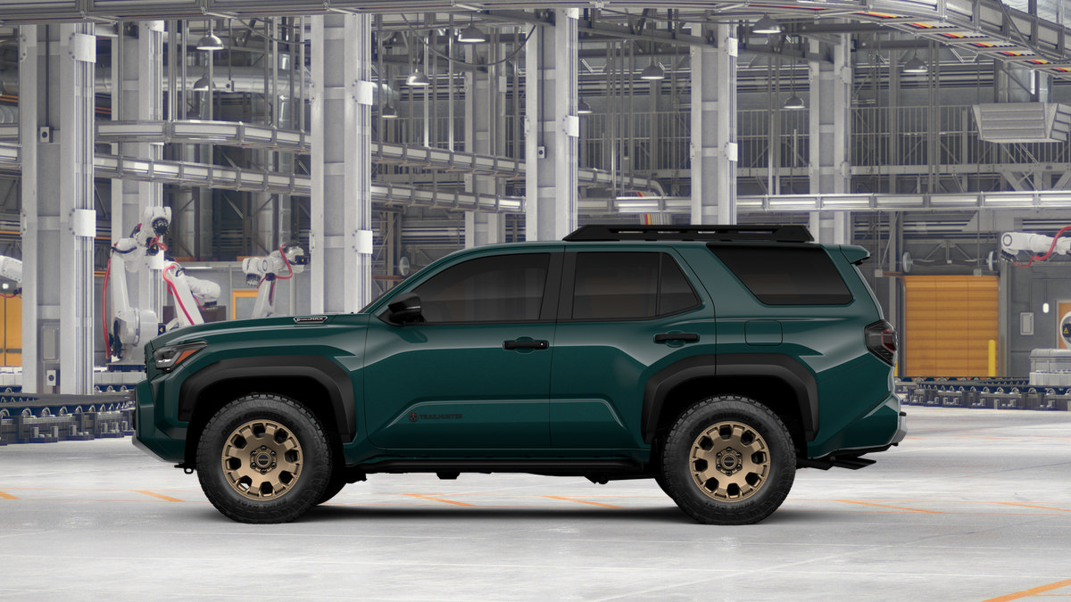 New 2026 Toyota 4Runner Trailhunter AWD/4WD image 4