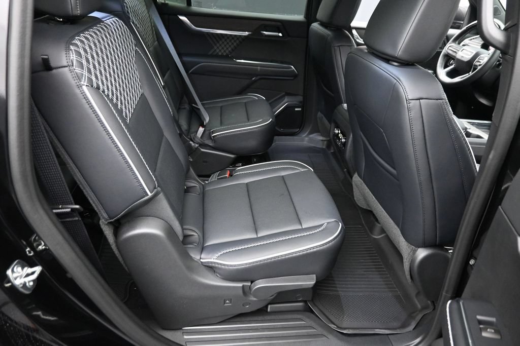 New 2026 GMC Acadia Denali w/ Super Cruise Package AWD/4WD image 10